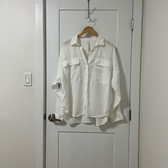 NWTS Aritzia The Group Babaton  Oversized Button up Utility Shirt - Picture 7 of 13